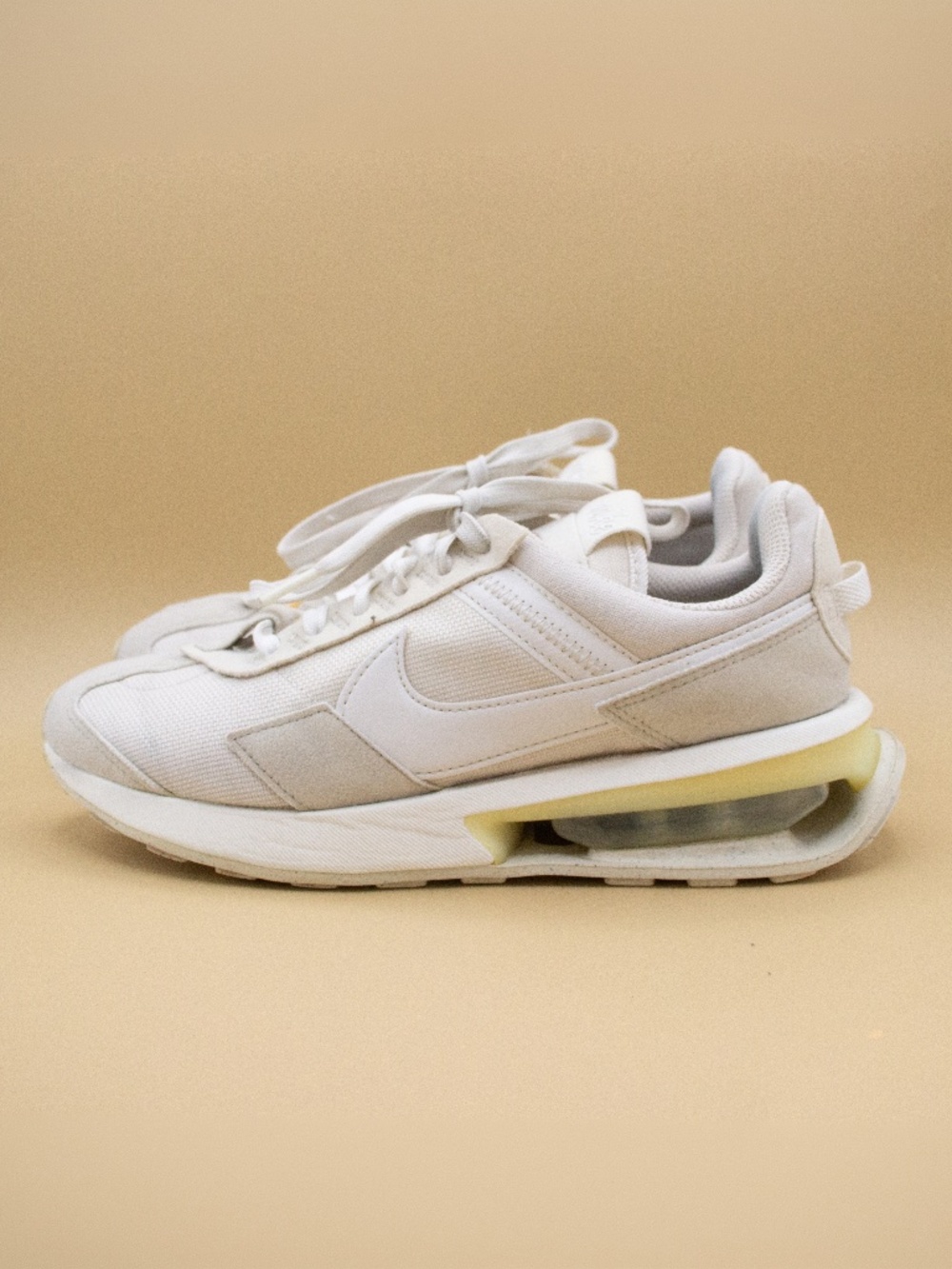 Nike Air Max Pre-Day Phantom Light Bone Athletic Shoes DM8259-001 Women's Size 8